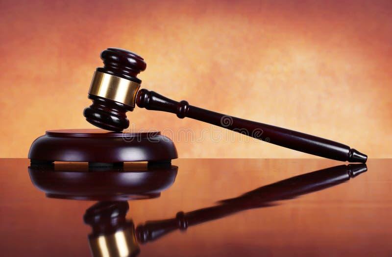 Gavel δικαστών και soundboard στοκ εικόνες Gavel δικαστών και soundboard στοκ εικόνες