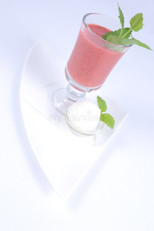 Gazpacho with lemon sorbet [3]