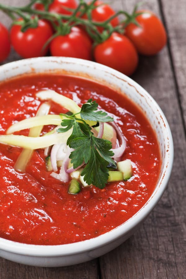 Gazpacho Suppe stockbild. Bild von vegan, gemüse, küche - 51868241