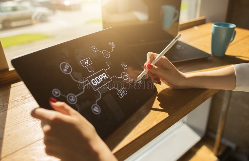 GDPR - Γενικός νόμος κανονισμού προστασίας δεδομένων Επιχείρηση και έννοια Διαδικτύου στην οθόνη στοκ εικόνες με δικαίωμα ελεύθερης χρήσης GDPR - Γενικός νόμος κανονισμού προστασίας δεδομένων Επιχείρηση και έννοια Διαδικτύου στην οθόνη στοκ εικόνες με δικαίωμα ελεύθερης χρήσης