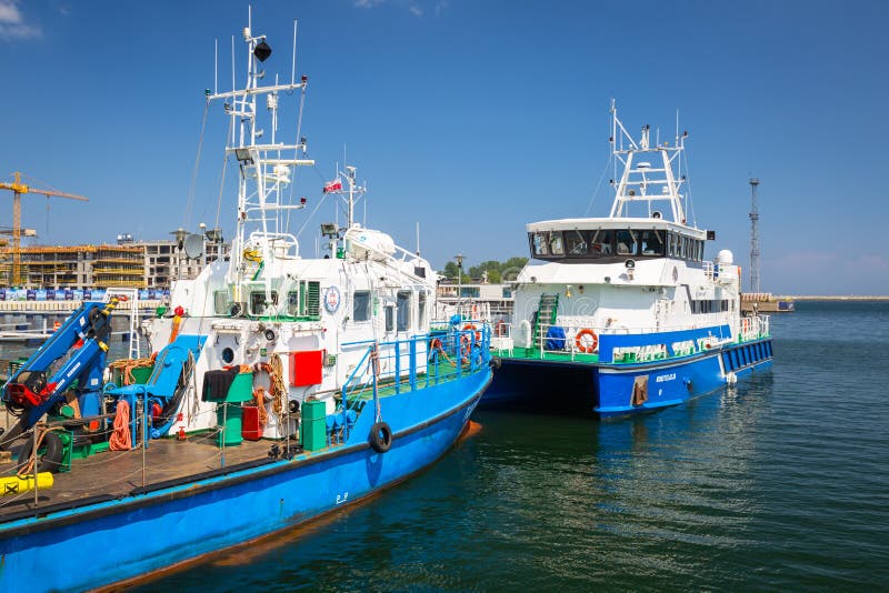 Gdynia, Πολωνία - 8 Ιουνίου 2019: Λιμάνι της Βαλτικής Θάλασσας στη Γδύνια, Πολωνία Η Gdynia είναι ένα σηαντικό λιάνι τη Βαλτική Θ στοκ εικόνα Gdynia, Πολωνία - 8 Ιουνίου 2019: Λιμάνι της Βαλτικής Θάλασσας στη Γδύνια, Πολωνία Η Gdynia είναι ένα σηαντικό λιάνι τη Βαλτική Θ στοκ εικόνα