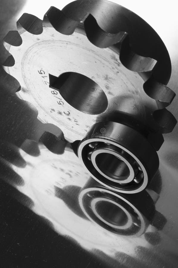 Gear and bearing stock image. Image of apparatus, parts 882313