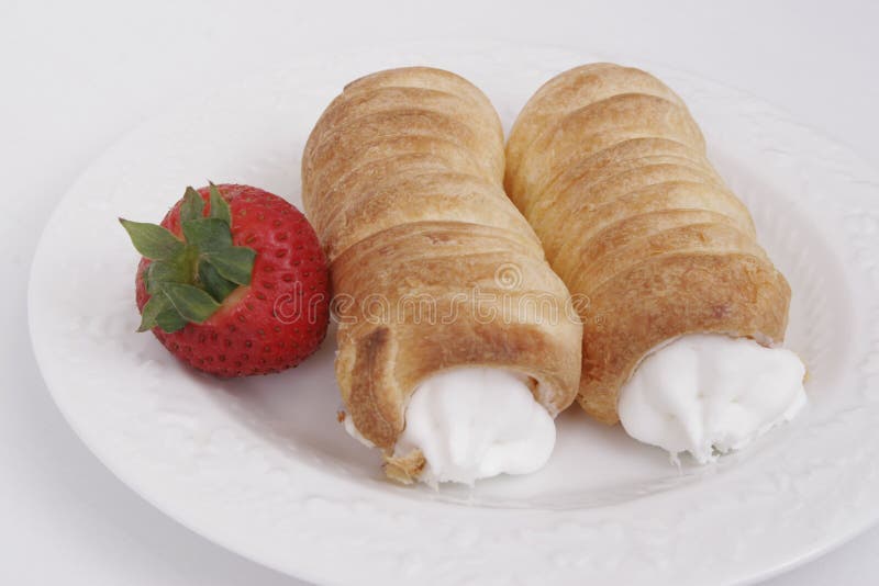 Download Gebakje stock foto. Afbeelding bestaande uit dessert, snack - 281150