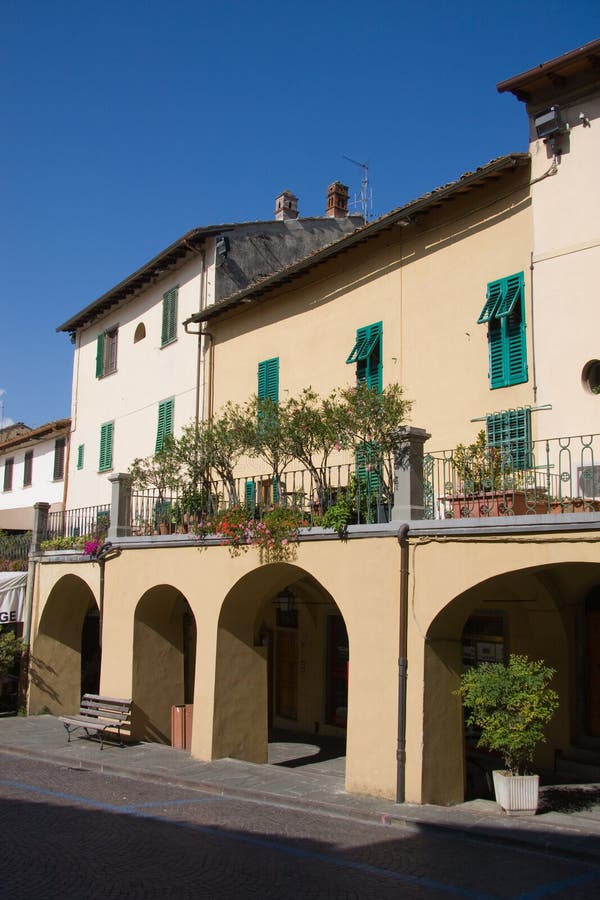 Gebouwen, Greve in Chianti stock foto. Image of kant - 14259592
