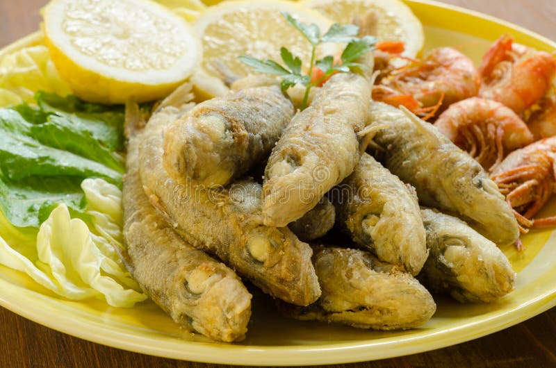 Gebratenes Fisch stockfotografie