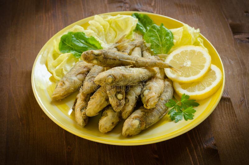 Gebratene Fische lizenzfreies stockfoto