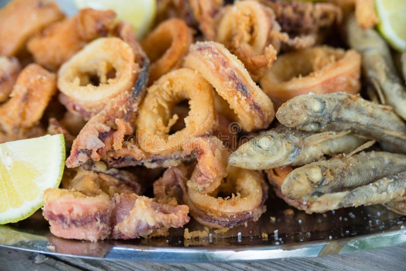 Gebratene Fische stockfoto