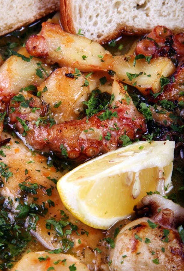 Frittiertes Meeresfrüchte-Sortiment lizenzfreie stockfotos