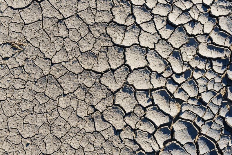 Gebrochener Boden, trockenes Land Gebrochener Grundhintergrund, trockener gebrochener Boden, der den Rahmen als Hintergrund füllt lizenzfreies stockbild Gebrochener Boden, trockenes Land Gebrochener Grundhintergrund, trockener gebrochener Boden, der den Rahmen als Hintergrund füllt lizenzfreies stockbild