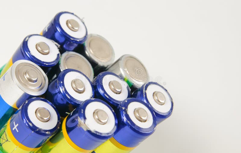Gebruikte navulbare batterijen stock afbeeldingen Gebruikte navulbare batterijen stock afbeeldingen
