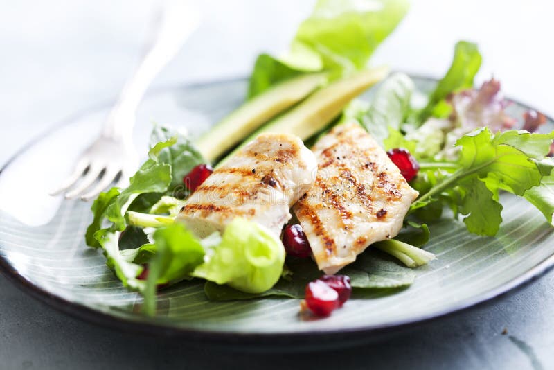 Geflügelsalat stockfoto. Bild von essen, kopfsalat, horizontal - 23267288