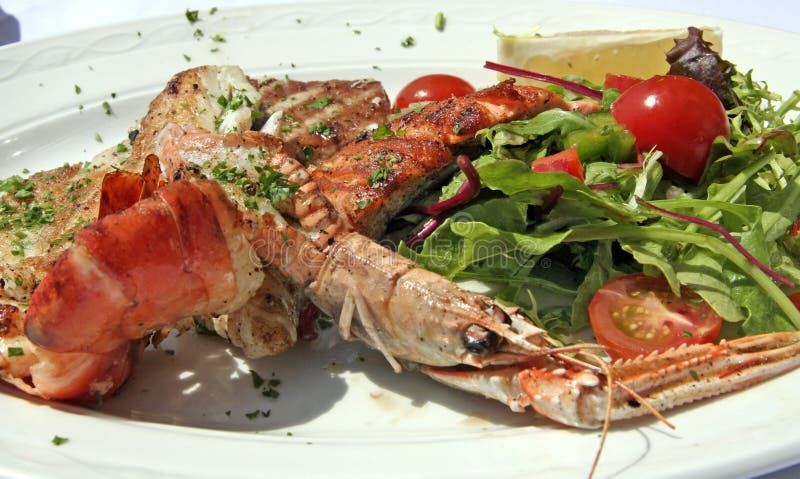 Gegrillte Fische stockfotografie