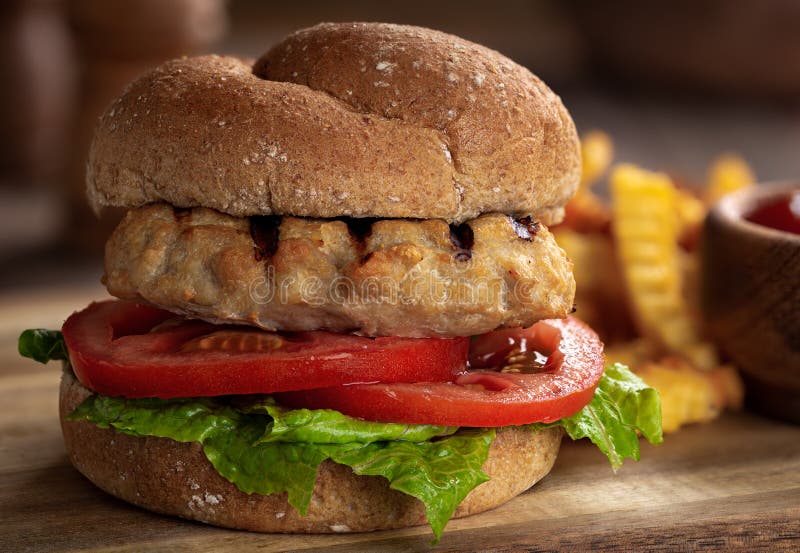 Hamburger mit gegrilltem Truthahn stockfotografie