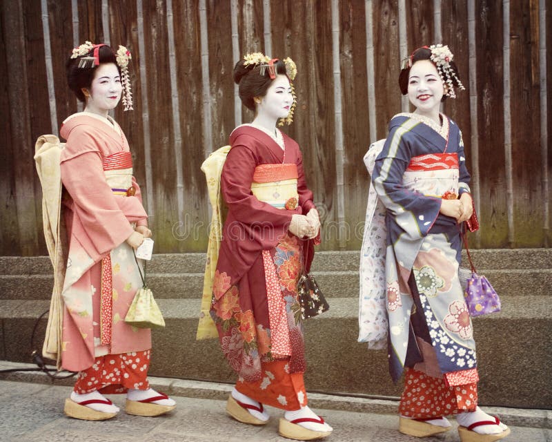 Geisha japonés Girls o Maiko Girls imágenes de archivo libres de regalías Geisha japonés Girls o Maiko Girls imágenes de archivo libres de regalías
