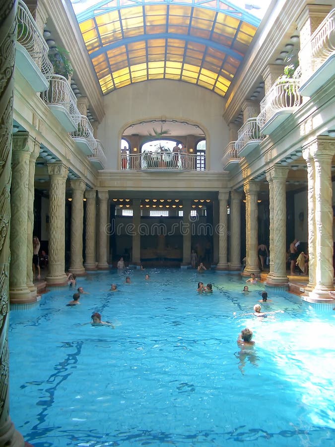 GellÃ©rt Thermal Baths and Swimming Pool, Budapest