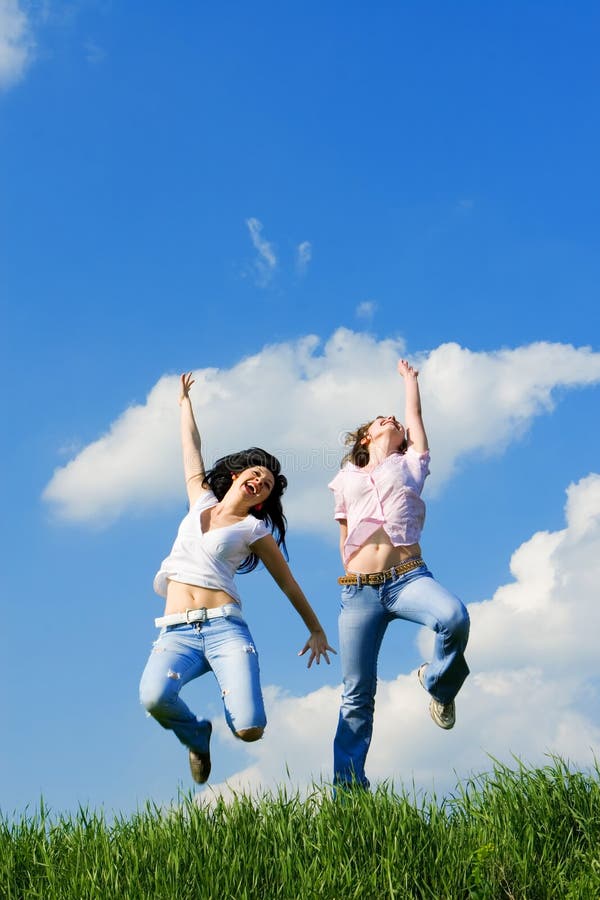 Gelukkige jonge vrouwen stock foto Gelukkige jonge vrouwen stock foto