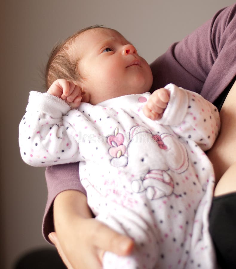 Gelukkige moeder met weinig baby royalty-vrije stock foto