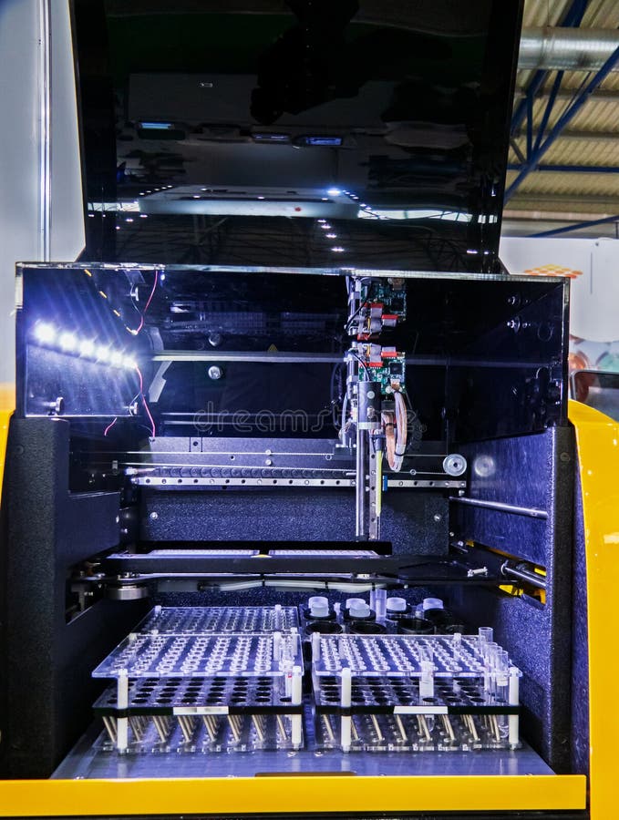 Immunoenzymatic and Immunochemiluminescent automated analyzer for laboratory diagnostics. Protocol analyzer stock images, royalty-free photos and pictures