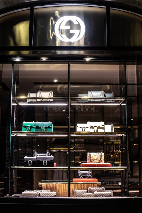 LV Louis Vuitton Fashion Store, Window Shop, Bags, Clothes and Shoes on  Display for Sale, Modern Louis Vuitton Fashion House Editorial Photography  - Image of editorial, luxury: 175647942