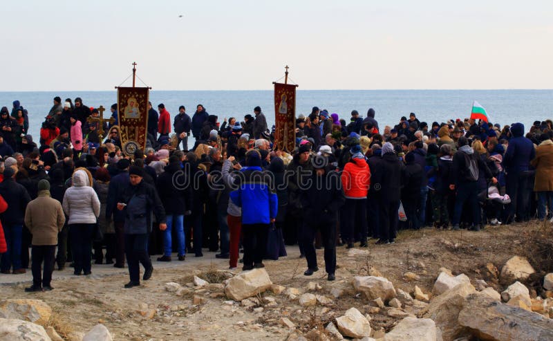6 gennaio 2019 spiaggia di Varna della processione di giorno di epifania fotografie stock 6 gennaio 2019 spiaggia di Varna della processione di giorno di epifania fotografie stock