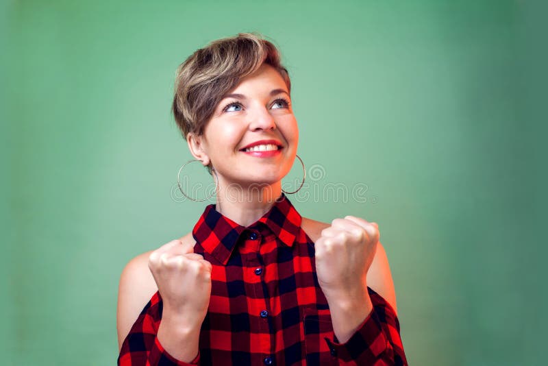 Gente Y Emociones Un Retrato De La Mujer Joven Feliz Imagen De Archivo Imagen De Cara 7766