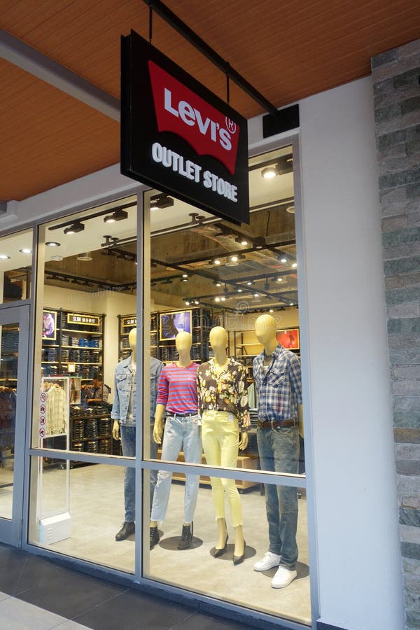 Levi`s Outlet Store at Genting Highlands, Malaysia Editorial Photography -  Image of popular, mart: 136264672