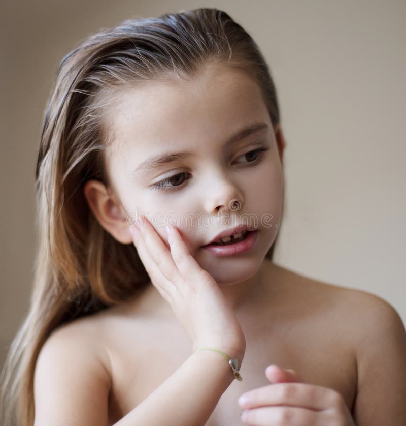 Young Nude Child Model Young Nude Child Model