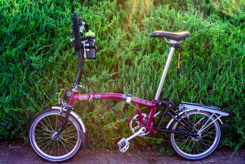 brompton bicycle head office