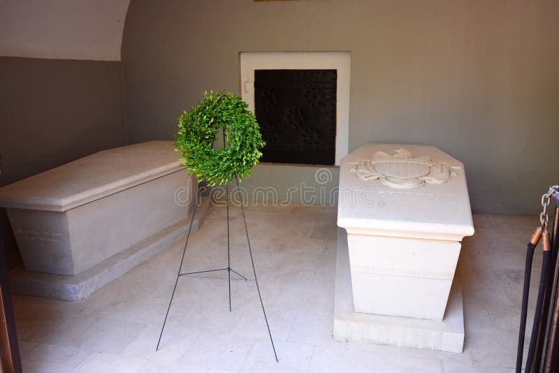 George Washington`s Tomb