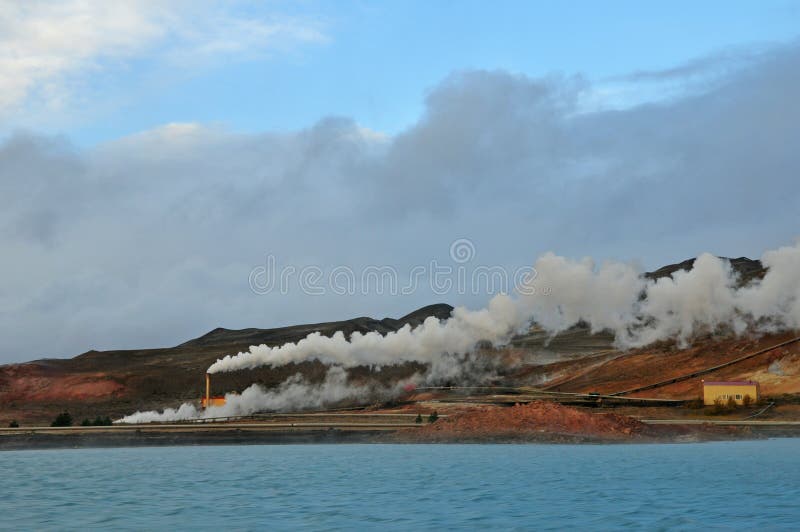 geotermiskt royaltyfri bild geotermiskt royaltyfri bild