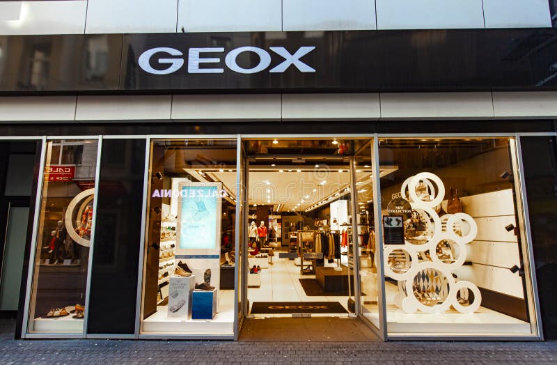 Geox store editorial image. Image of fashion, mall, display - 158553530