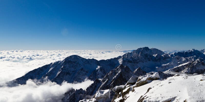 Gerlach Peak (2655 m)