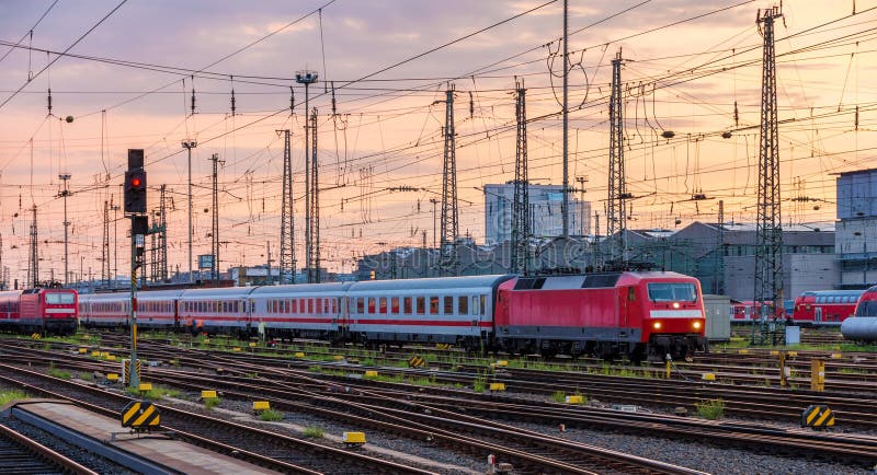 German trains in Frankfurt (Main) Hauptbahnhof station