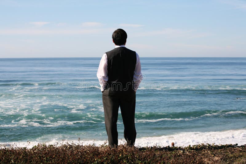 Geschäftsmann auf Strand stockfotos Geschäftsmann auf Strand stockfotos