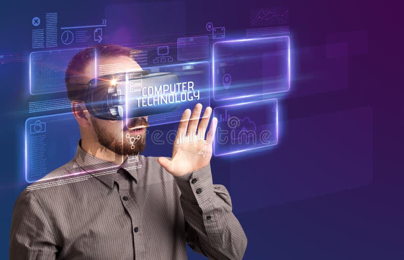Geschäftsmann mit Blick auf Virtual-Reality-Brillen-Technologie lizenzfreies stockbild