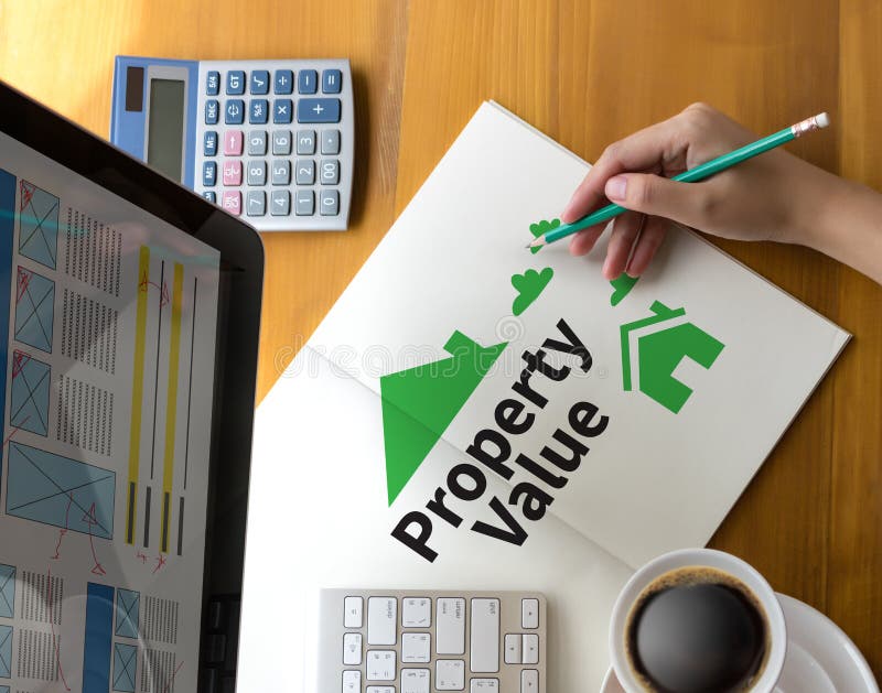 Geschäftsmann Property Value, Immobilien Vermögenswert und Ho lizenzfreies stockbild Geschäftsmann Property Value, Immobilien Vermögenswert und Ho lizenzfreies stockbild
