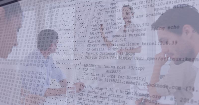 Geschäftstreffen überlagerte sich mit der Animation von Netzwerkdaten und Codeverarbeitung stock footage