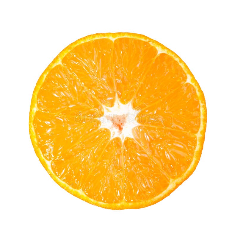 Gesneden verse die sinaasappel op wit wordt geïsoleerd