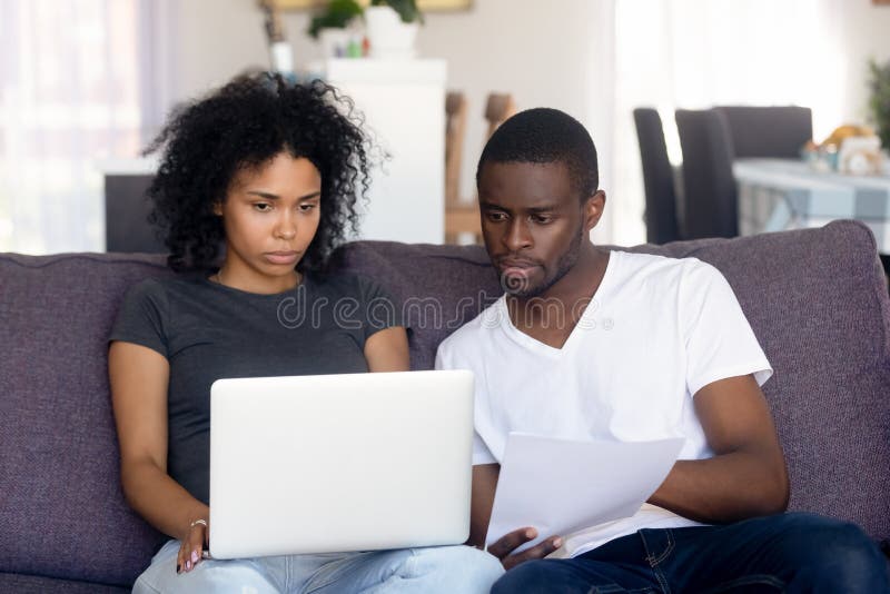 Gesorgte afrikanische Paare erhielten unangenehmen Mitteilungsbrief über Schuld