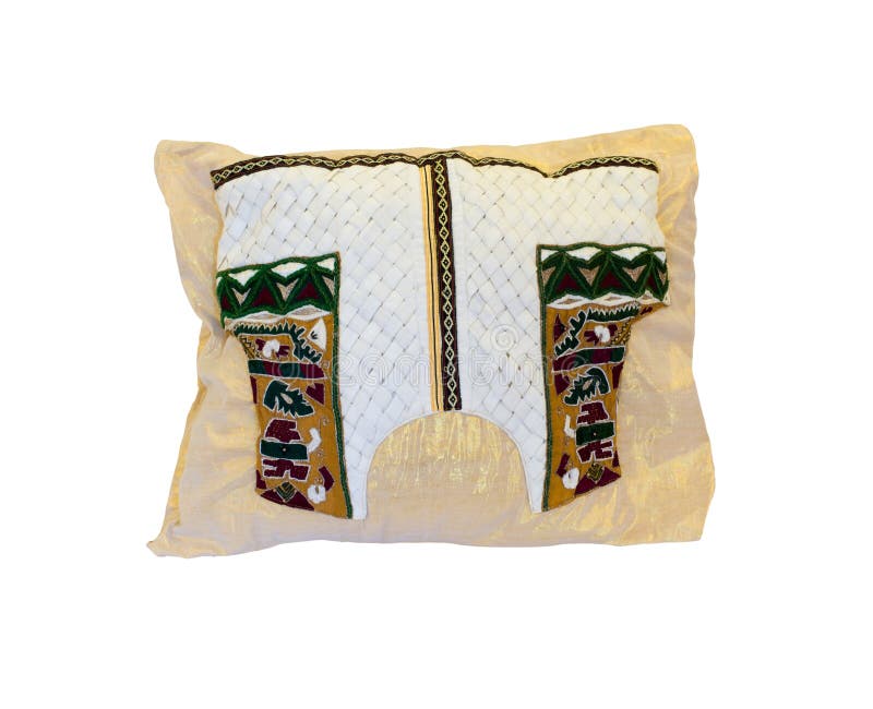 Gewebekissen Auf Weidensofa Stockbild - Bild von gewebe, retro: 111555609