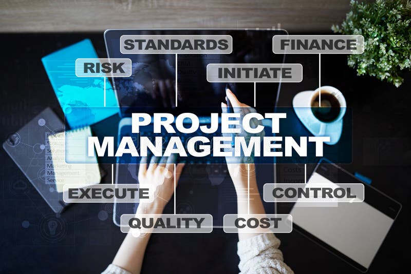 Gestão do projeto na tela virtual Conceito do negócio imagens de stock Gestão do projeto na tela virtual Conceito do negócio imagens de stock