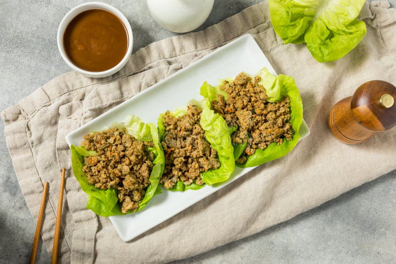Gesunde asiatische Hühnersalat stockfoto