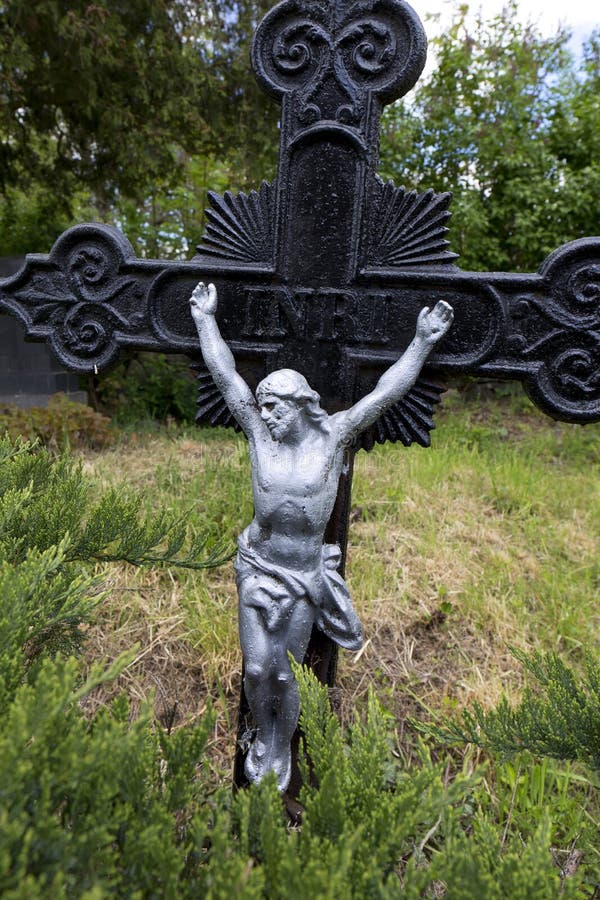 Gesù sul vecchio cimitero del villaggio, repubblica Ceca