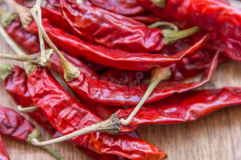 Getrocknete rote Paprikas stockfoto. Bild von feinschmecker - 79841958