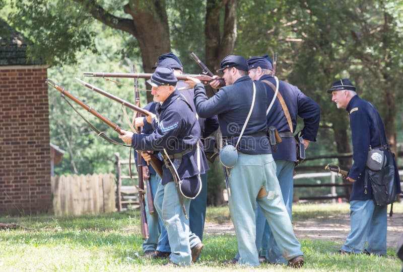 Gettysburg Battle Reenactment Editorial Photo - Image of secession ...