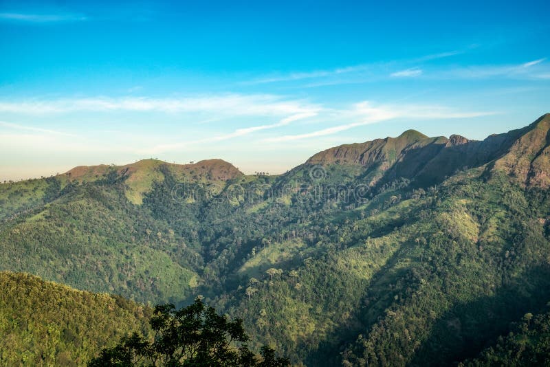 Gezichtspunt grote bergketen royalty-vrije stock afbeelding Gezichtspunt grote bergketen royalty-vrije stock afbeelding
