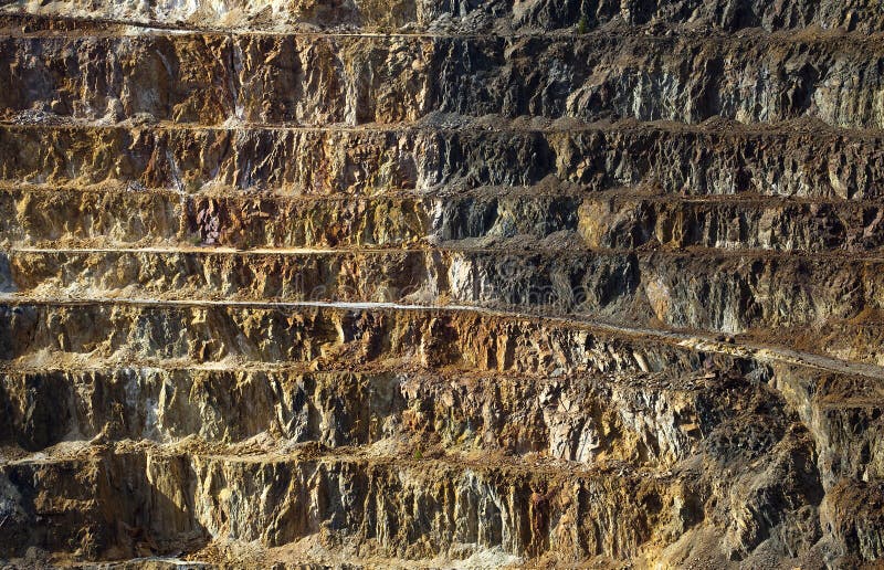 Geöffnete Grube der Kupfermine stockfotografie