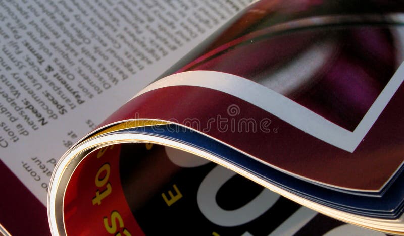 Geöffnete Zeitschrift stockfotografie Geöffnete Zeitschrift stockfotografie