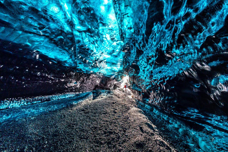 Ghiacciaio interno della caverna di ghiaccio in Islanda fotografia stock Ghiacciaio interno della caverna di ghiaccio in Islanda fotografia stock