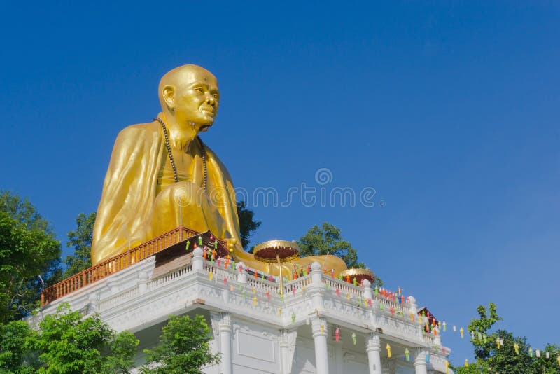 Giant Golden Monk Statue Named Phra Kru Bra Sri Wi Chai Editorial Stock  Photo - Image of famous, haripunchai: 76908253